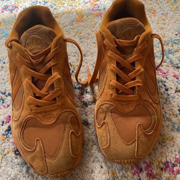 RARE Adidas Yung 1 Ochre Sneaker - Picture 4 of 14